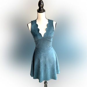 Aqua Velvet Dress Dark Green